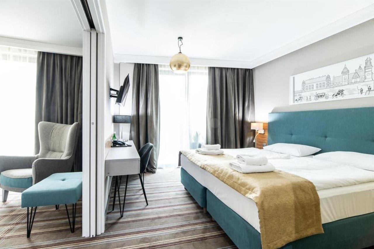 Hotel Perfect 克拉科夫 外观 照片