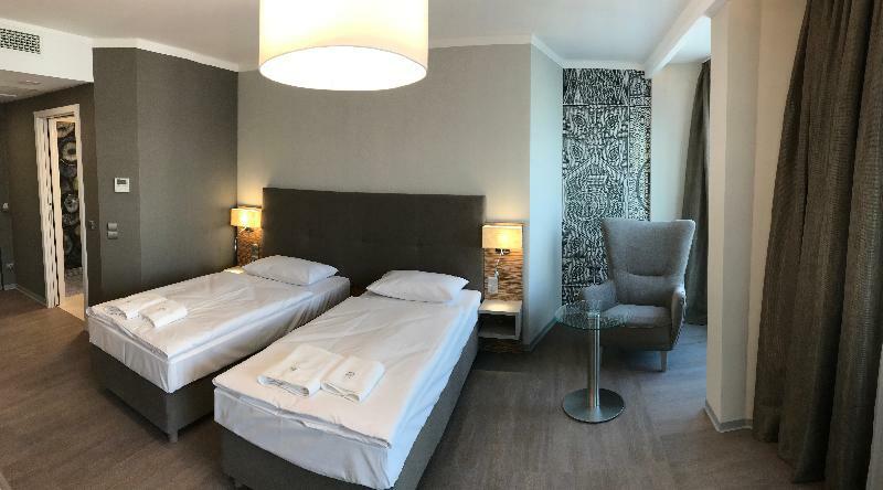 Hotel Perfect 克拉科夫 外观 照片
