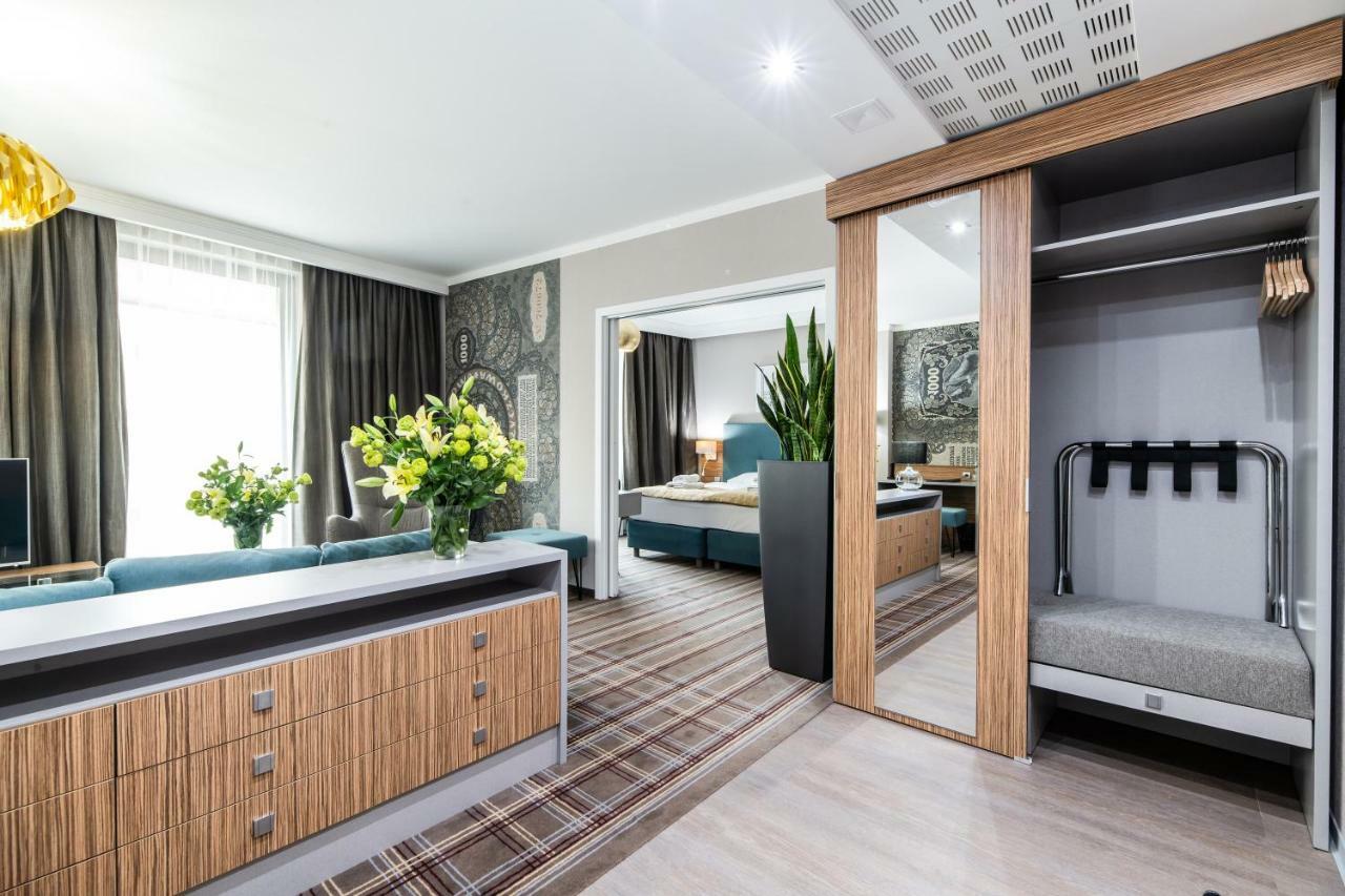 Hotel Perfect 克拉科夫 外观 照片
